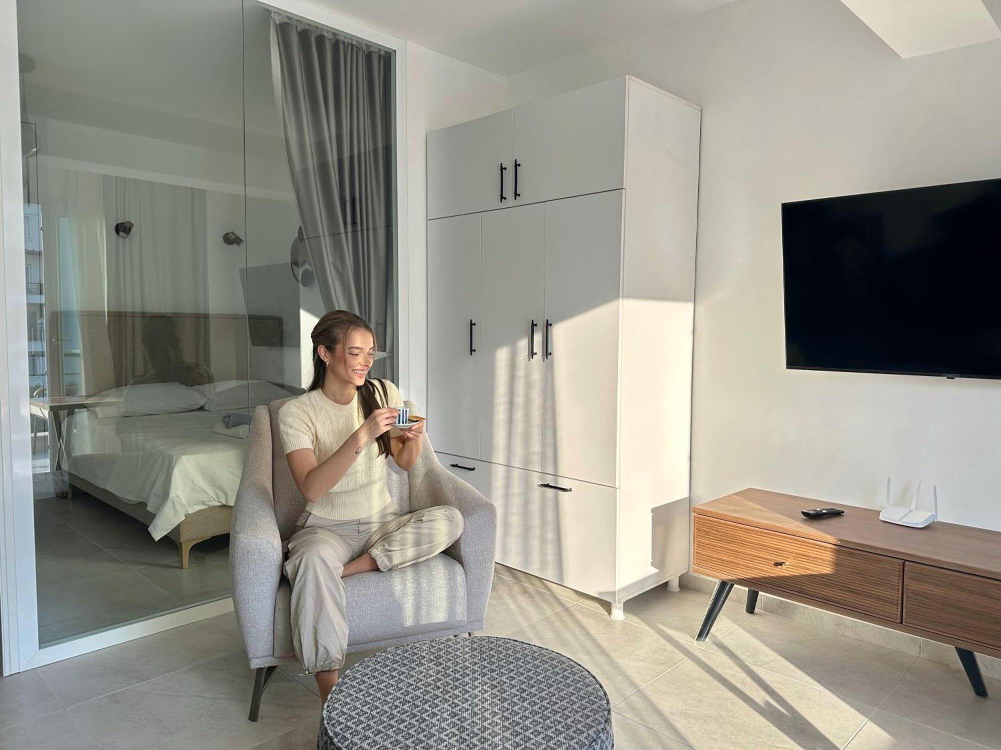 Relaxing Apartaments Near The Sea Vokolidha Экстерьер фото
